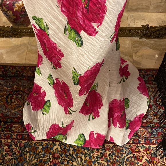 Floral Shirt and Skirt - Picture 9 of 15